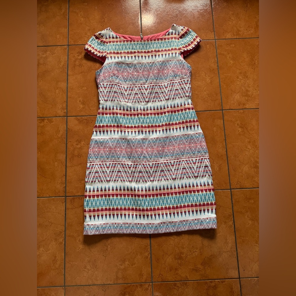 Multicolor Geometric Pattern Dress - Picture 2 of 6